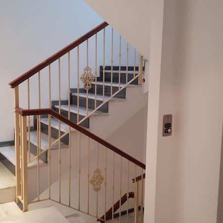 Апартаменты Apartamento Junto A Catedral Гранада Экстерьер фото